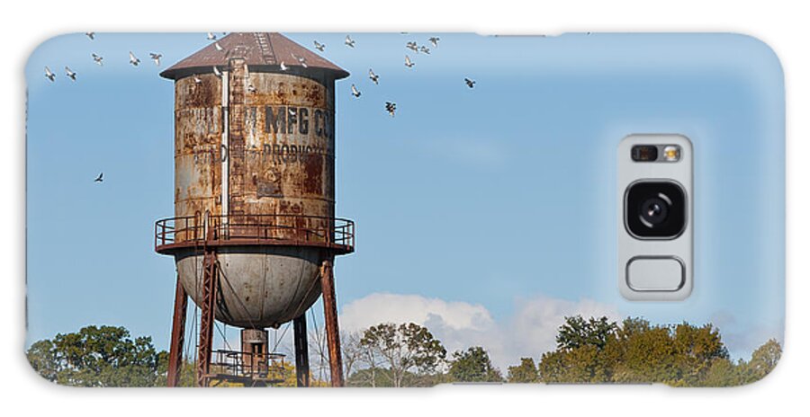 Water Tower Galaxy Case featuring the photograph Loudon Water Tower #1 by Melinda Fawver