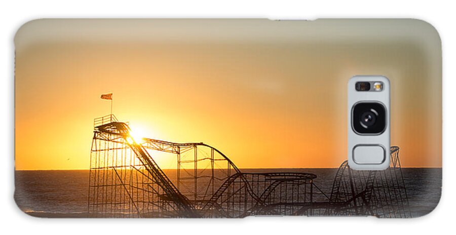 Mikeversprill.com Galaxy S8 Case featuring the photograph Roller Coaster Sunrise #1 by Michael Ver Sprill