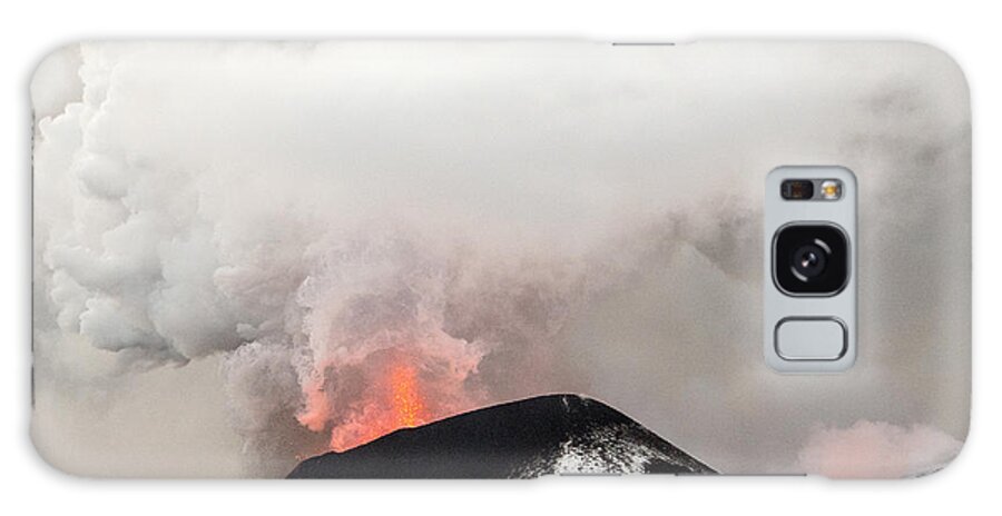 Feb0514 Galaxy Case featuring the photograph Tolbachik Volcano Erupting Kamchatka #1 by Sergey Gorshkov