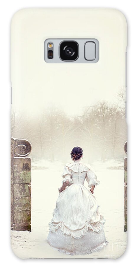 Victorian Galaxy S8 Case featuring the photograph Victorian Woman In Snow #1 by Lee Avison