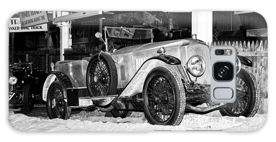 1921 Vauxhall 30/98e Galaxy Case featuring the photograph 1921 Vauxhall 30/98E by Klm Studioline