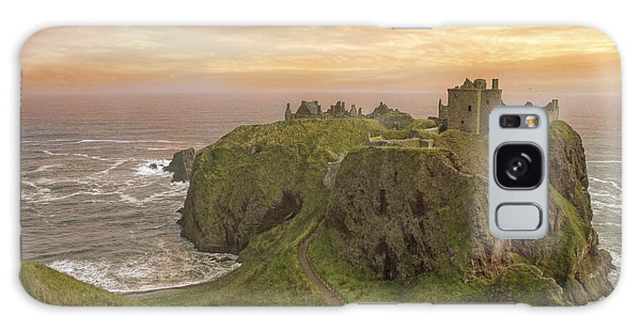 Scotland Galaxy S8 Case featuring the photograph A Dunnottar Castle Sunrise - Scotland - Landscape by Jason Politte