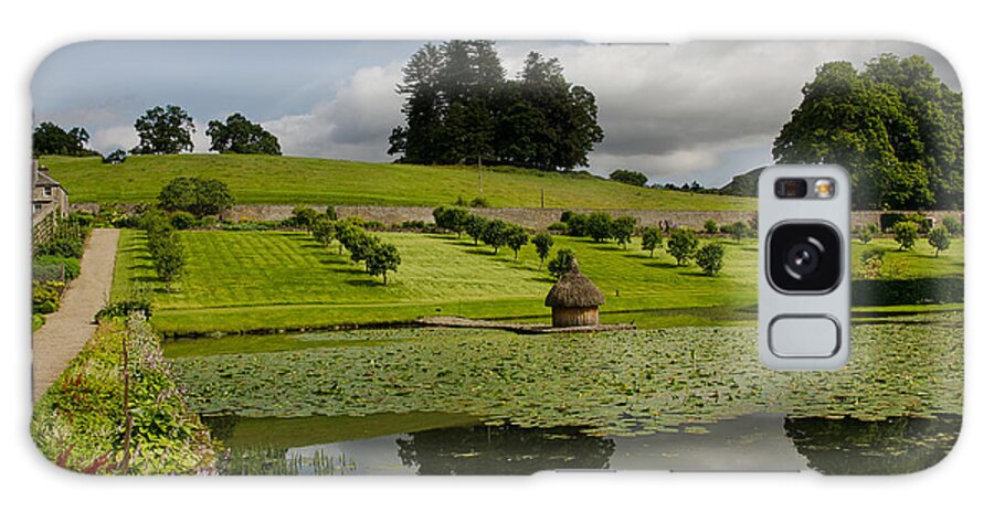 Scotland Galaxy S8 Case featuring the photograph A Well Organized Garden by Christine Czernin-Morzin