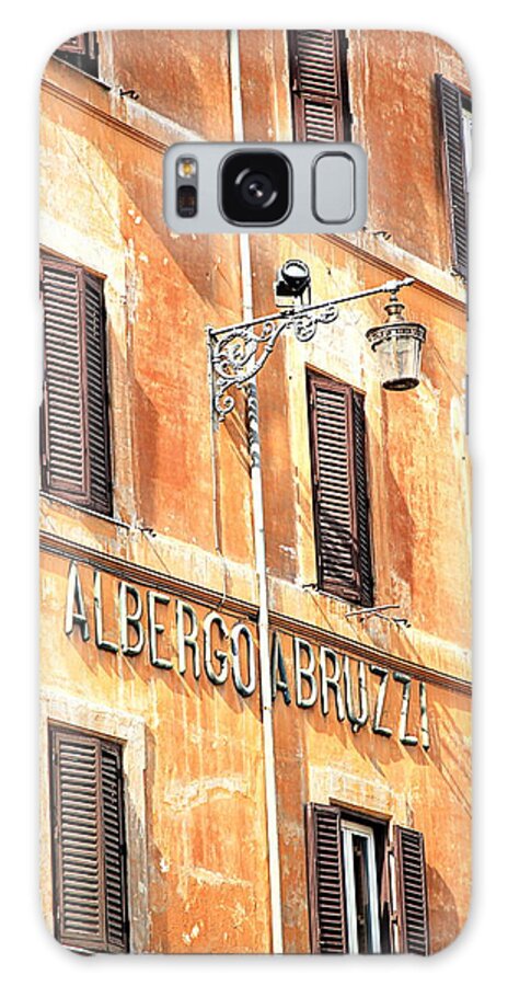 Albergo Galaxy S8 Case featuring the photograph Albergo Abruzzi by Valentino Visentini