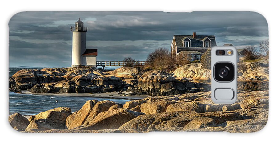 Annisquam Lighthouse Galaxy Case featuring the photograph Annisquam Lighthouse by Liz Mackney