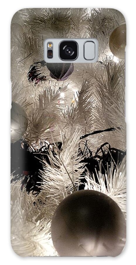 Baubles Galaxy S8 Case featuring the photograph Baubles by Richard Brookes