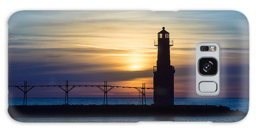 Lighthouse Galaxy S8 Case featuring the photograph Beyond the Veil by Bill Pevlor