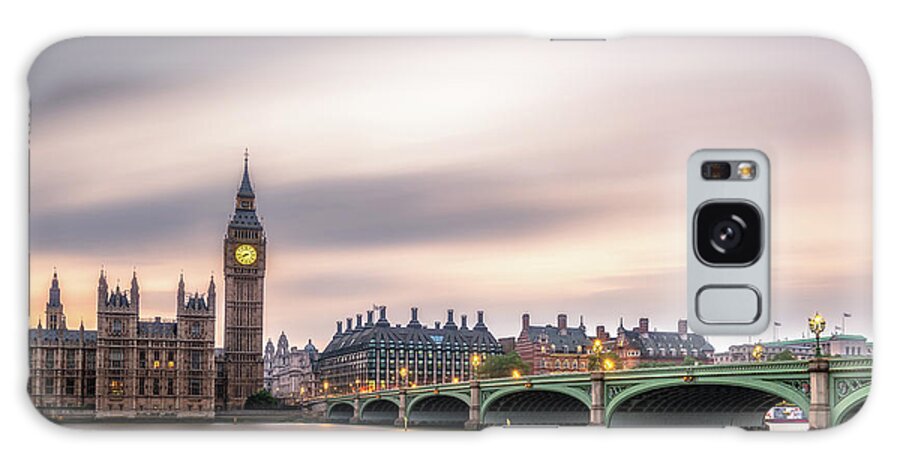 Tranquility Galaxy Case featuring the photograph Big Ben & River Thames by Carlos Malvar