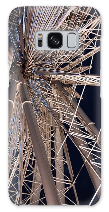 Ferris Wheels Galaxy Case featuring the photograph Big Wheel by John Schneider