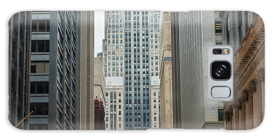 Built Structure Galaxy Case featuring the photograph Chicago Board Of Trade Building by Keith Levit / Design Pics