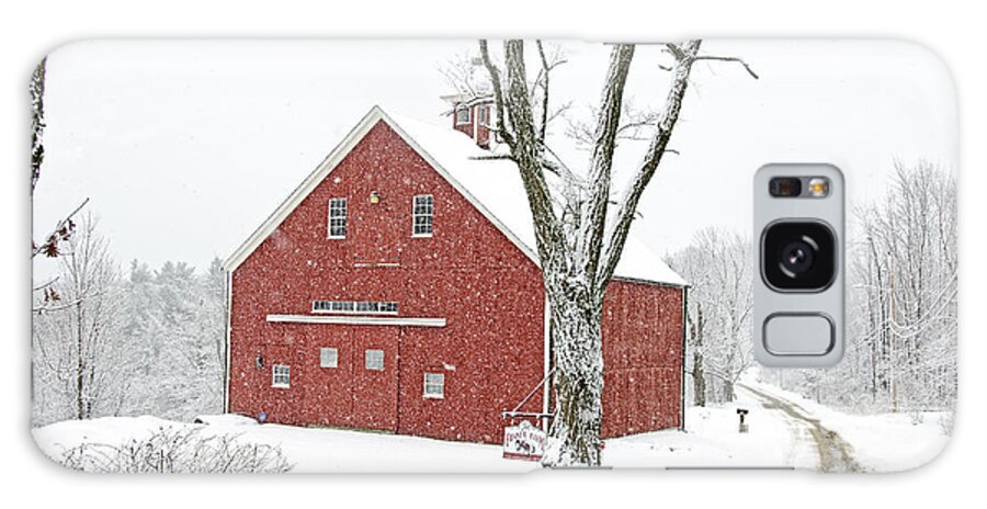 Barns Galaxy S8 Case featuring the photograph Country Snow by Donna Doherty