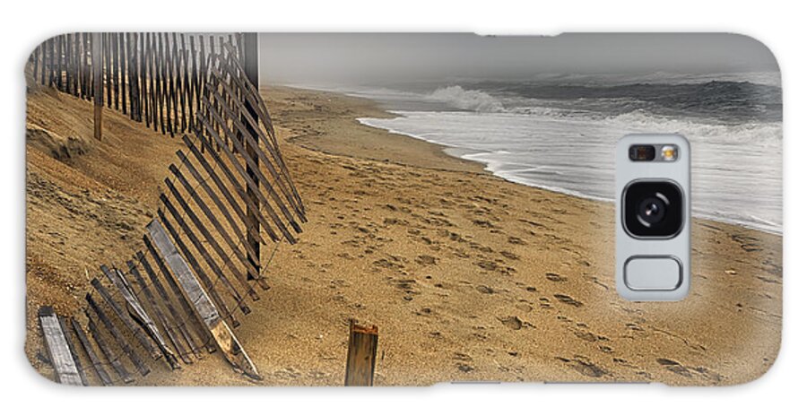 Beach Galaxy S8 Case featuring the photograph Dark Beach by Alan Raasch