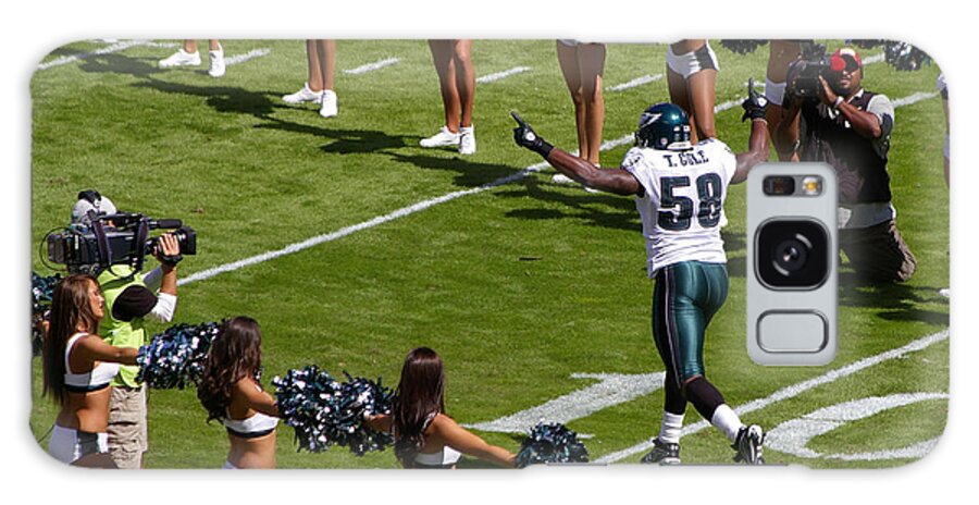 Trent Cole Galaxy Case featuring the photograph Eagles' Trent Cole by Greg Graham