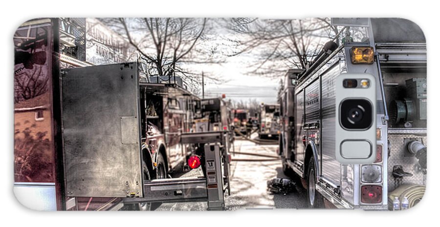 Firefighter Galaxy S8 Case featuring the photograph Firetruck isle by Jim Lepard