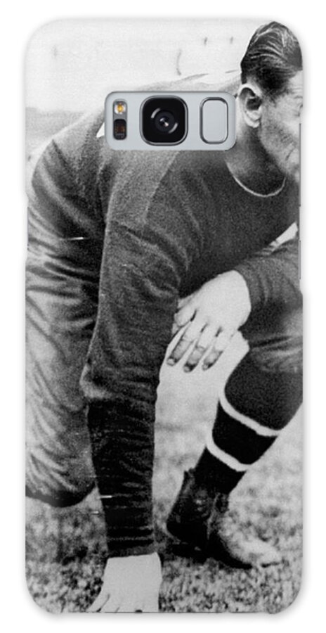 1920's Galaxy Case featuring the photograph Football Player Jim Thorpe by Underwood Archives