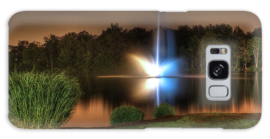 Fountain Of Color Galaxy Case featuring the photograph Fountain of Color by Carolyn Hall
