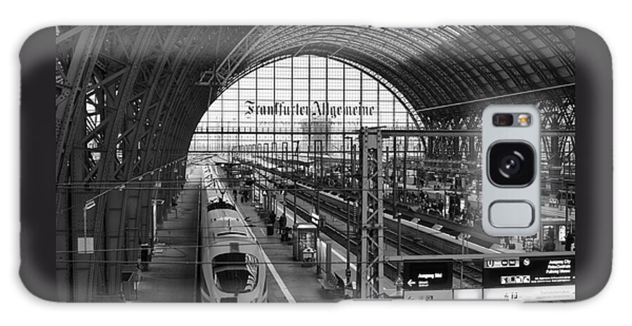 Travel Galaxy Case featuring the photograph Frankfurt Bahnhof - Train Station by Miguel Winterpacht