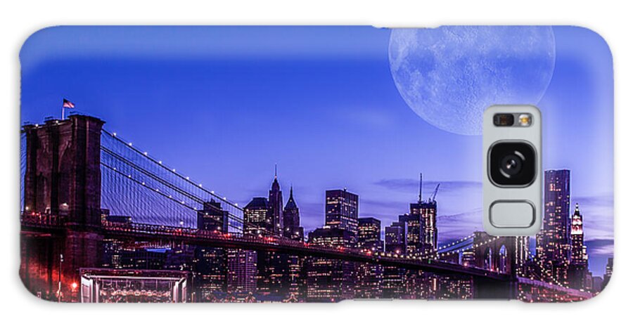 Nyc Galaxy S8 Case featuring the photograph Full moon over Manhattan II by Hannes Cmarits