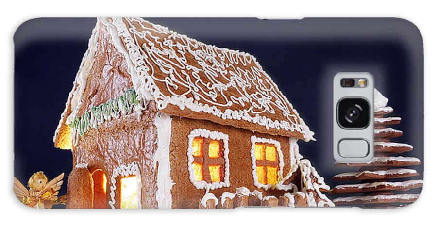 Cake Galaxy S8 Case featuring the photograph Gingerbread cottage by Roman Milert
