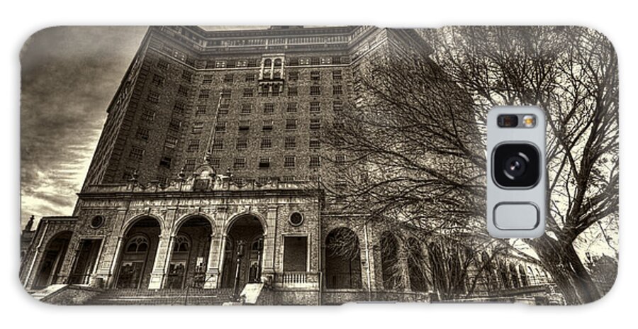 Baker Hotel Galaxy Case featuring the photograph Haunted Baker Hotel by Jonathan Davison