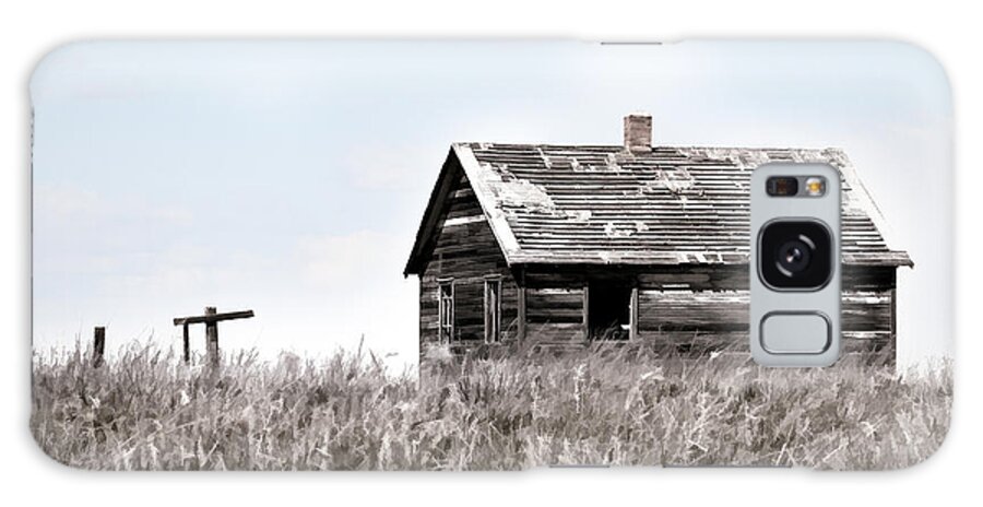 Old Farmhouse Galaxy Case featuring the photograph Hope Abandoned by Jim Garrison