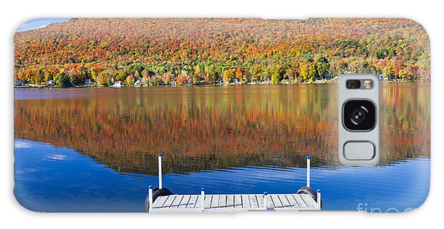 Fall Galaxy S8 Case featuring the photograph Lake Elmore Autumn by Alan L Graham