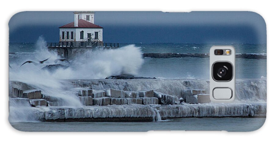 Lighthouse Galaxy Case featuring the photograph Lighting the Way by Rod Best