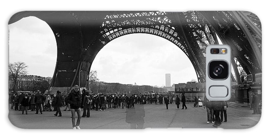 Paris Eiffel Tower Galaxy Case featuring the photograph Lost In Paris by Eric Wiles