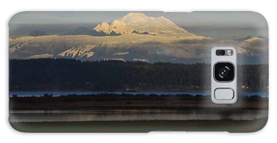 Mount Baker Galaxy Case featuring the photograph Mount Baker by Bob VonDrachek