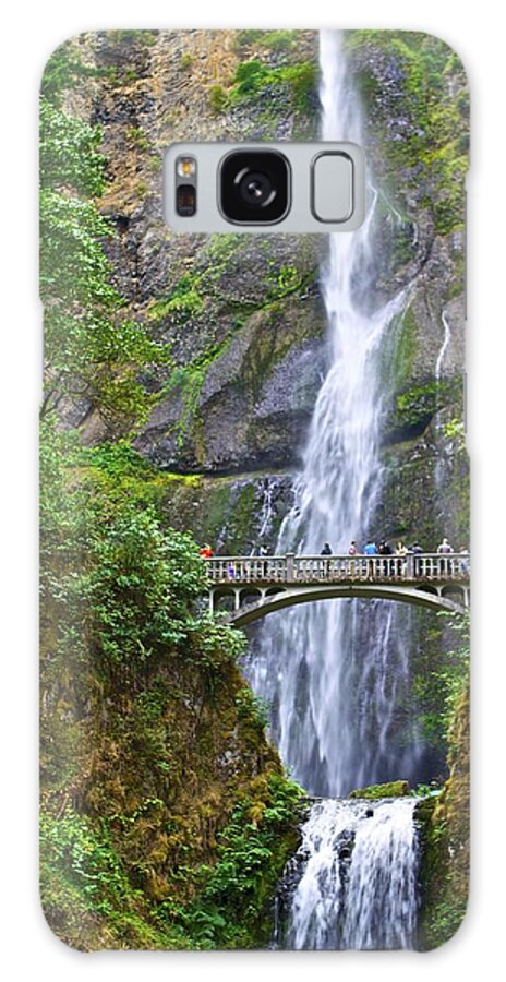 Waterfalls Galaxy Case featuring the photograph Multnomah Falls 4 by SC Heffner
