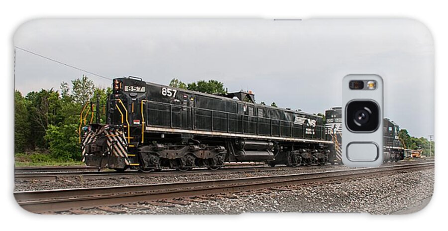 Ns Galaxy S8 Case featuring the photograph Norfolk Southern - Linwood Yard - Spencer NC by John Black