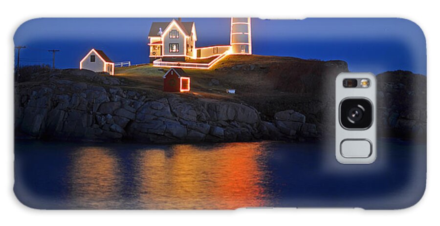 York Galaxy S8 Case featuring the photograph Nubble Light in York ME Cape Neddick Christmas blue sky by Toby McGuire