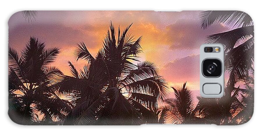  Galaxy Case featuring the photograph Oceanic Palm by Raimond Klavins