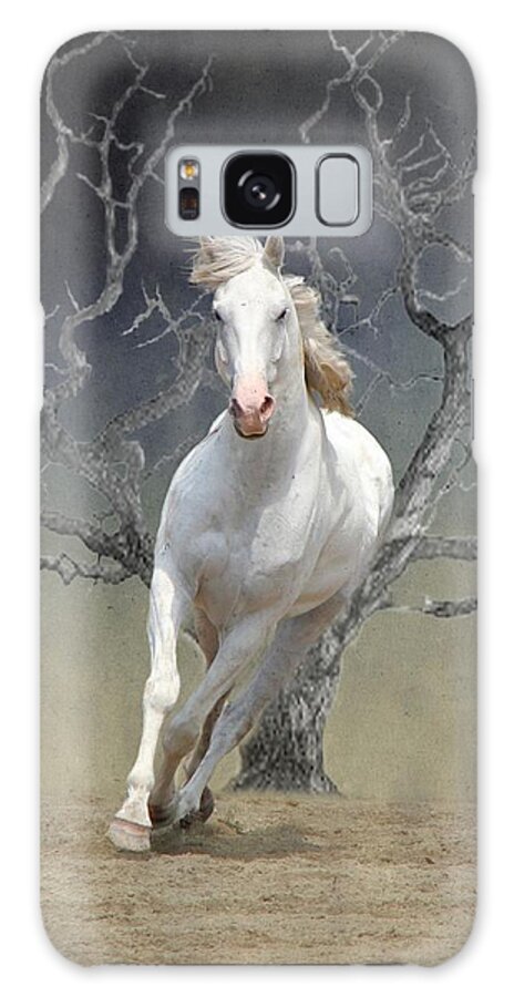 Animal Galaxy Case featuring the photograph On The Run by Davandra Cribbie