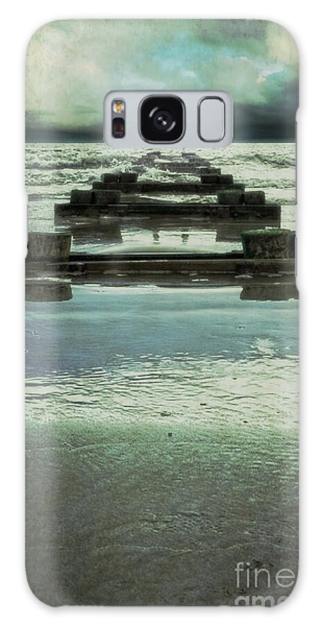 Submerged Galaxy S8 Case featuring the photograph Out to Sea by Debra Fedchin