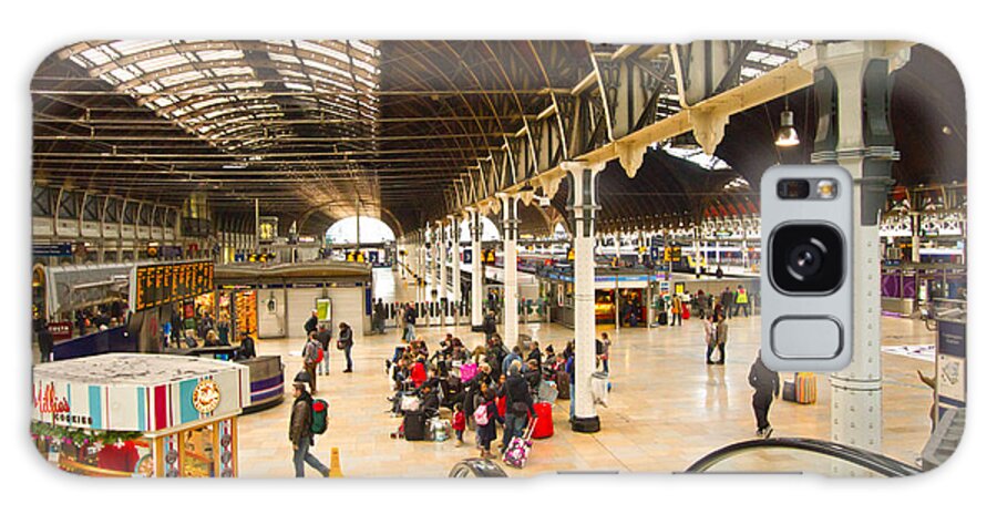 Paddington Galaxy S8 Case featuring the photograph Paddington Station by David French