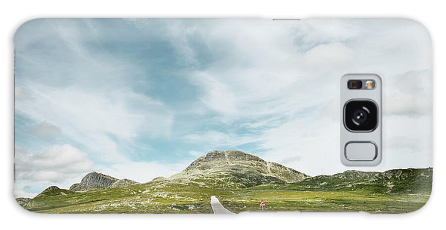 Scenics Galaxy Case featuring the photograph Pass Road, Norway by Hannah Bichay