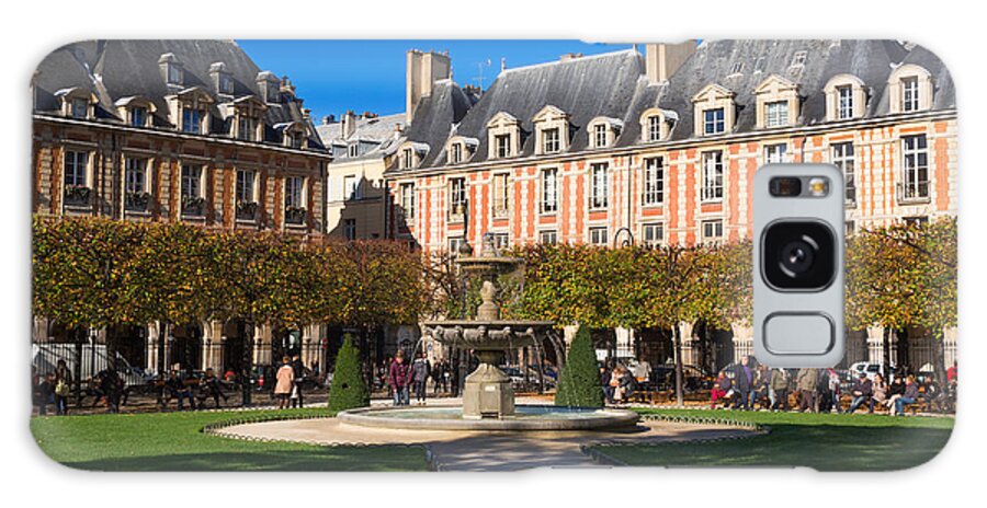 Place Des Vosges Galaxy Case featuring the photograph Place des Vosges Paris by Louise Heusinkveld