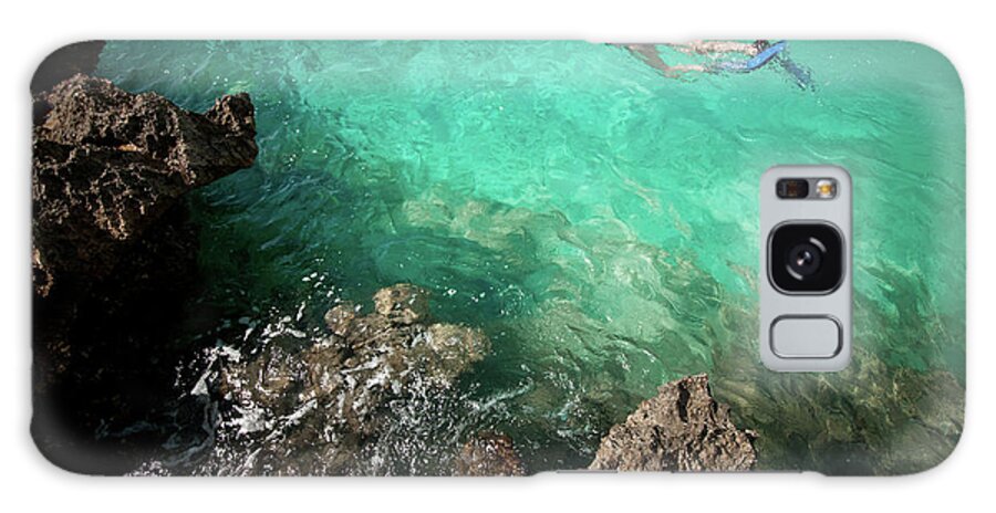 Diving Into Water Galaxy Case featuring the photograph Playa Ancón by Petterphoto Petter.junk@gmail.com
