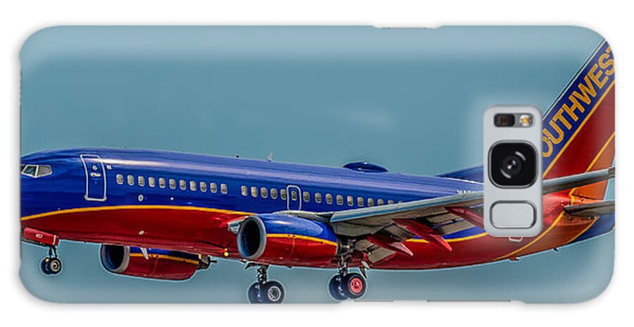 Plane Galaxy Case featuring the photograph Southwest 737 landing by Paul Freidlund