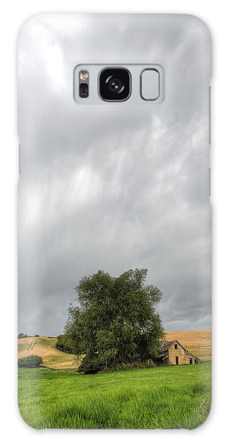 Palouse Galaxy Case featuring the photograph Stormy Homestead by Doug Davidson