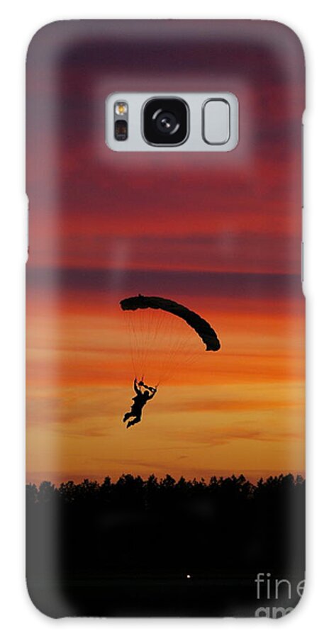 Skydiving Galaxy Case featuring the photograph Sunset Landing by Tannis Baldwin