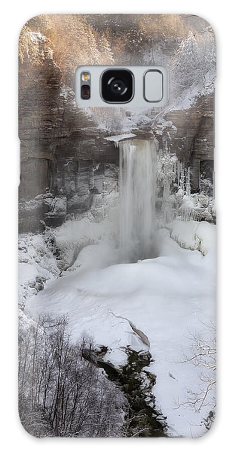 Taughannock Falls Galaxy Case featuring the photograph Taughannock winter by Mark Papke