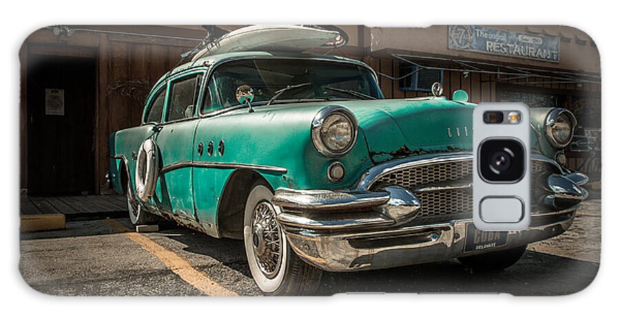 Auto Galaxy S8 Case featuring the photograph The Buick II - ready to surf by Hannes Cmarits