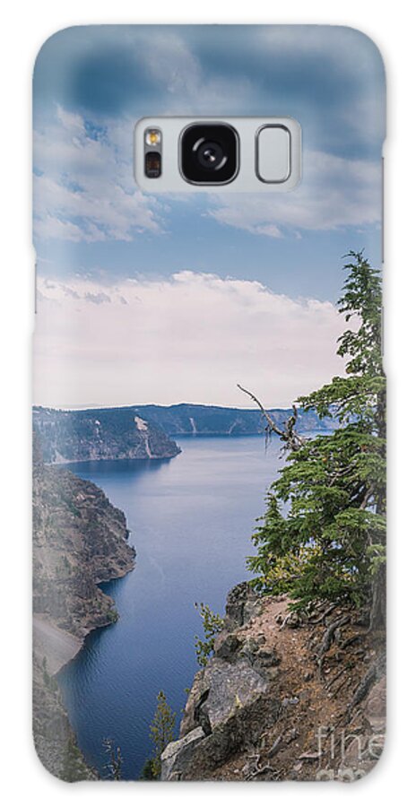 Crater Lake Galaxy S8 Case featuring the photograph The Lookout by Carrie Cole