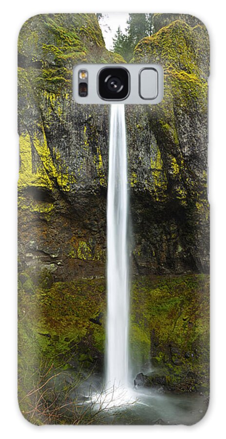 Columbia River Gorge Galaxy Case featuring the photograph They Call Her Elowah by Jon Ares