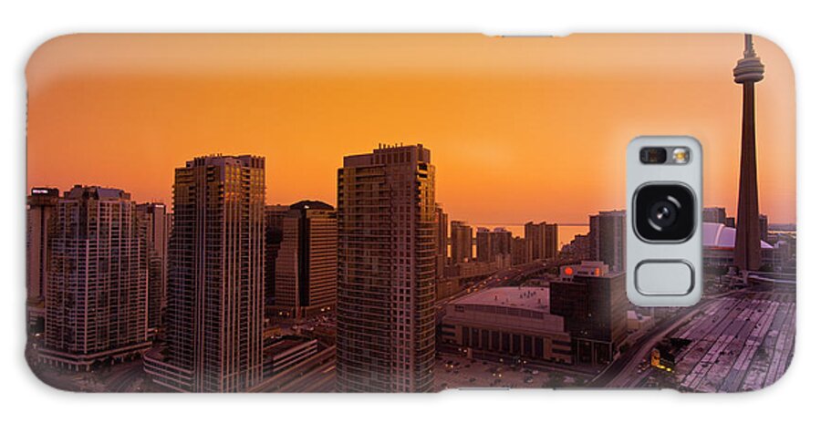 Building Galaxy Case featuring the photograph Toronto City At Dusk With Cn Tower by Jaynes Gallery