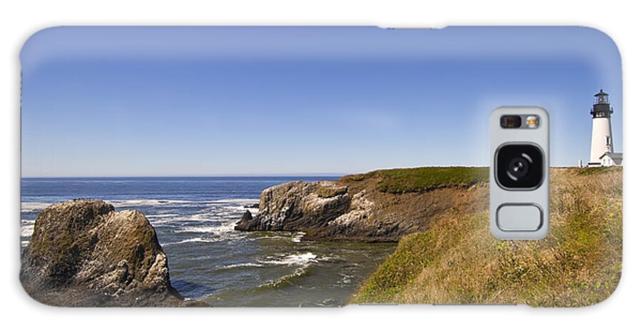 Yaquina Head Galaxy S8 Case featuring the photograph Yaquina Head Lighthouse 4 by David Gn