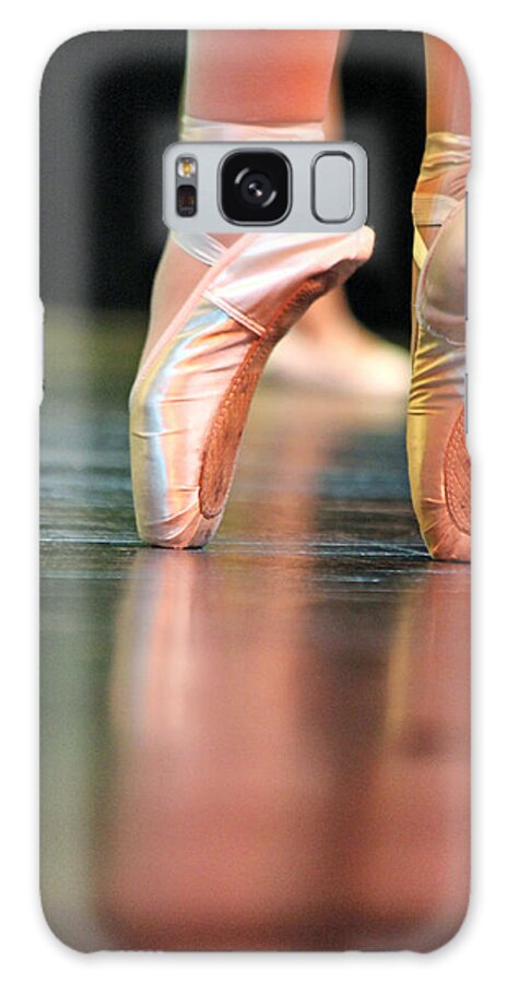 Toe Galaxy Case featuring the photograph En Pointe #1 by Lauri Novak