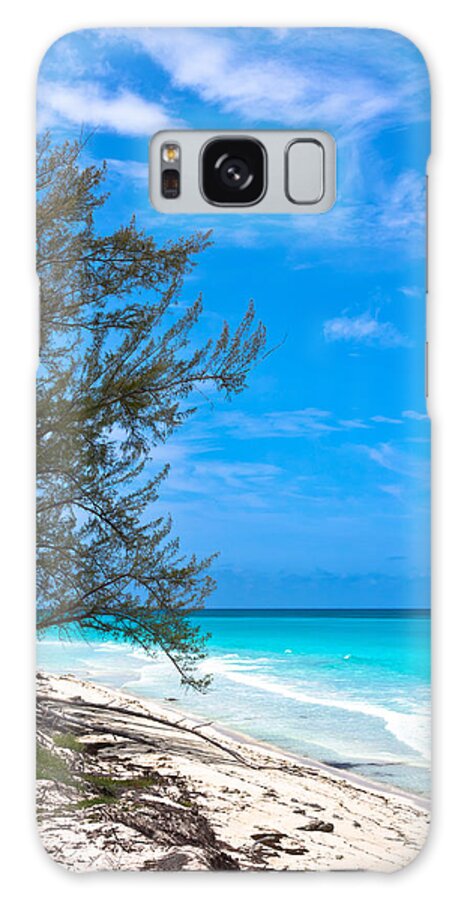 Aquamarine Galaxy S8 Case featuring the photograph Bimini Beach by Ed Gleichman